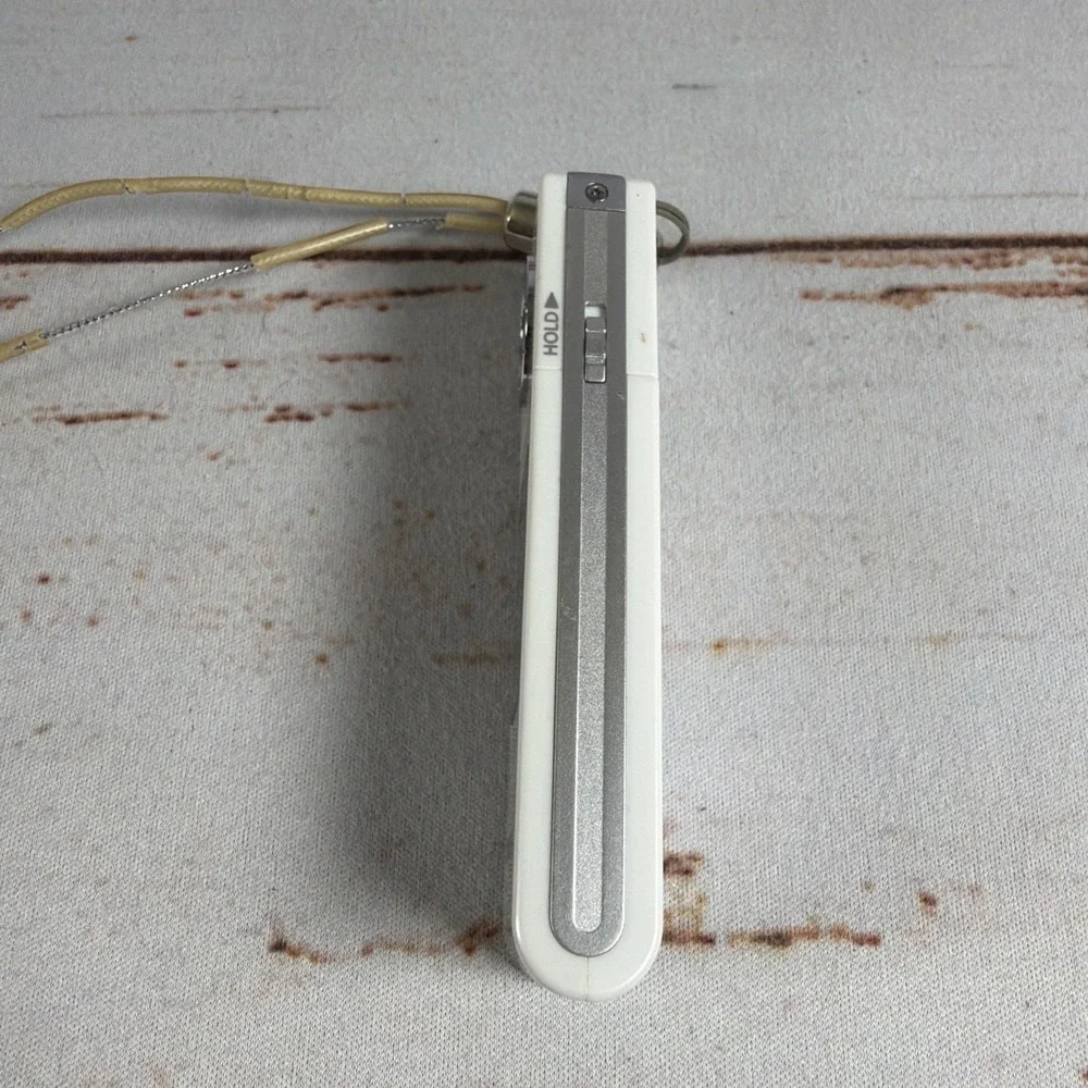 Samsung Yepp YP-U1 White Portable Media Player Fold-Out USB Tested
